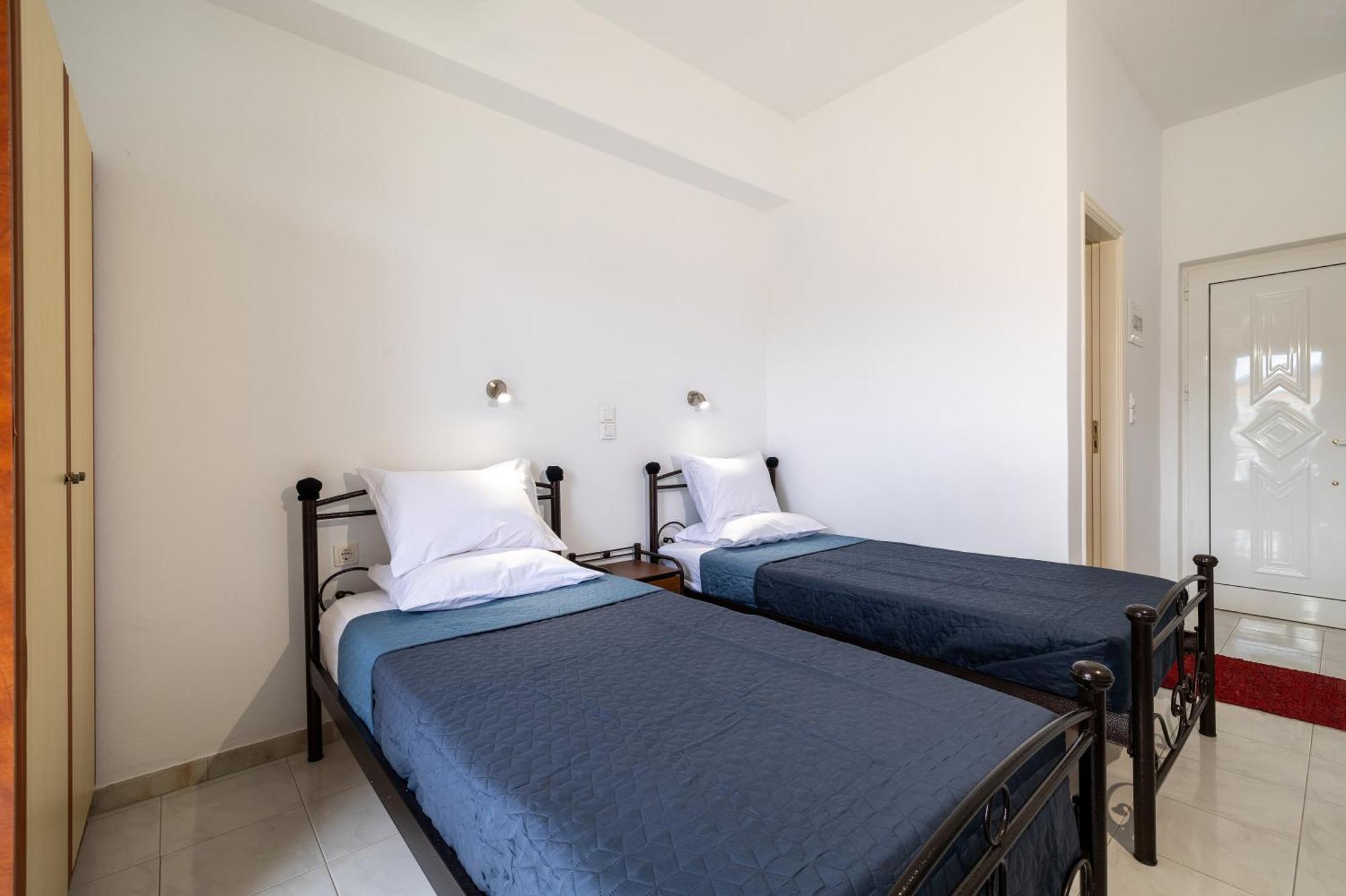 Valianos Studios Alykanas  Ngoại thất bức ảnh